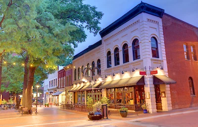 Main image linking to post titles: 7 Best College Towns to Visit and Where to Stay