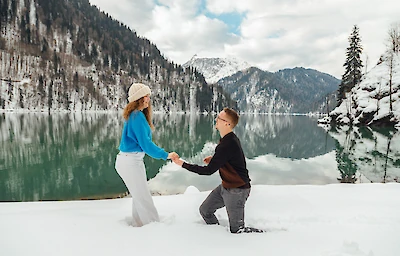 Main image linking to post titles: How to Pull Off a Proposal While Traveling