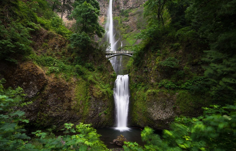 Main image linking to post titles: Pacific Northwest Road Trip: From Portland to Seattle, With Scenic Stops Along the Way