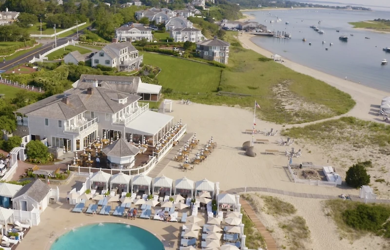 Main image linking to post titles: Six Historic Hotels That Will Transport You Back in Time