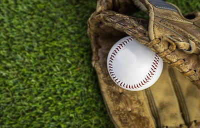 Main image linking to post titles: The Ultimate Guide to Cactus League Spring Training in Phoenix